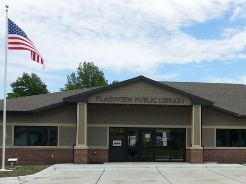 Photo of Plainview Public Library